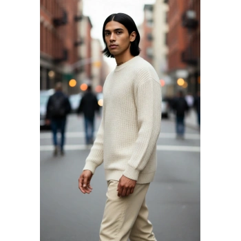 Modern Unisex Oversize Dokulu Triko Kazak Kış Aylarında Konfor Sunan Bisiklet Yaka Tasarım