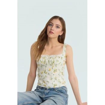 Nefes Alan Viskoz Dokuma Crop Bluz Limon Desenli Yazlık Zarifane Tasarım Premium Kalite