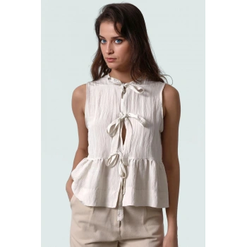 Önü Bağlamalı Crop Bluz %100 Polyester Dokuma Kumaş Uzun Ömürlü Rahat Ve Şık Konforlu Kesim