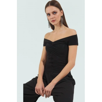 Örme Kumaştan Carmen Yaka Bluz Kısa Kollu Regular Kalıp Yazlık Kaliteli İşçilik