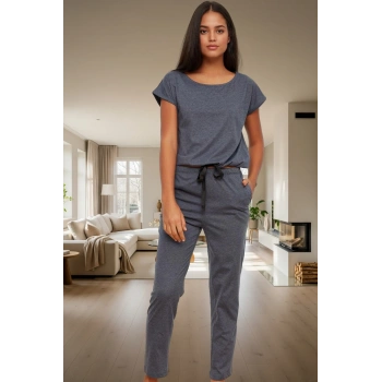 Örme Pamuklu Pijama Takımı Şık ve Rahat Ev Giyim Seti Trend Tasarım Günlük Kullanım İçin