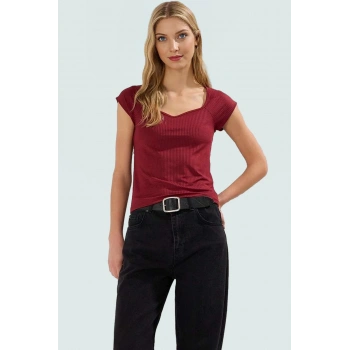 Pamuklu Elastan Bluz Regular Basic Kalıp Rahat Dayanıklı Malzeme Özel Tasarım Konforlu Kesim