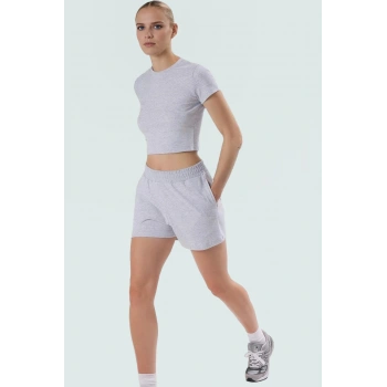 Pamuklu Melanj Örme Şort Takım Rahatlık ve Stil Bir Arada Özenle Seçilmiş Premium Kalite