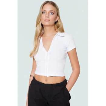 Pamuklu Polyester Örme Crop Bluz Polo Yaka Fitted Kısa Kollu Konforlu Kesim Trend Tasarım