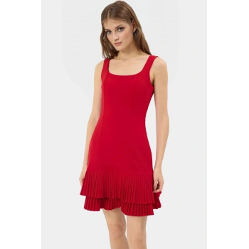 Piliseli Mini Dokuma Elbise Kolsuz Skater Yazlık Zarifane Tasarım Premium Kalite