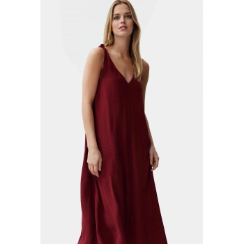 Polyester Aerobin Dokuma Midi Elbise V Yaka Shift Kalıp Modern Stil