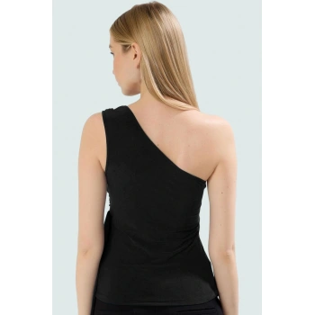 Polyester Elastan Yazlık Bluz Asimetrik Yaka Fitted Kalıp Regular Boy Özenle Seçilmiş