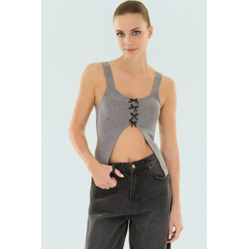 Premium Triko Bluz Renk Kare Yaka Günlük Şık Yazlık Zarifane Tasarım Rahat Kullanım