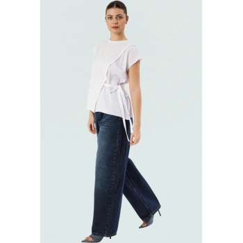 Rahat Kalıp Pamuklu Bluz Plise Detay Bisiklet Yaka Yazlık Kombinler İçin Şık Görünüm