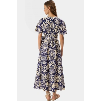 Rahat Kesim Çiçek Desenli Midi Elbise Viskoz Kumaştan Üretilmiştir Mükemmel Uyum