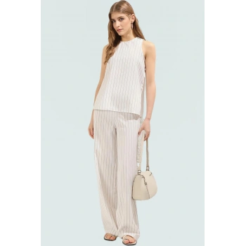 Rahat ve Şık Çizgili Keten Görünümlü İkili Takım Kaliteli İşçilik Profesyonel Görünüm