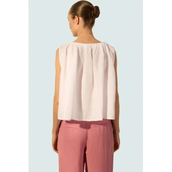 Rahat ve Şık Keten Bluz Kolsuz Dik Yaka Bağlama Detayı Kaliteli İşçilik