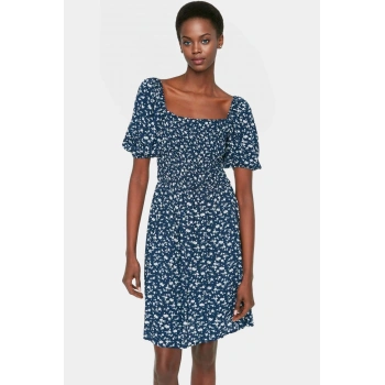 Rahat Viskoz Mini Elbise Çiçekli Desen Skater Kalıp Kısa Kollu Şık Görünüm Zarifane Tasarım
