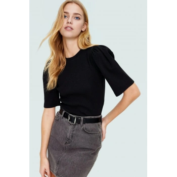 Rahat Yazlık Bluz Bisiklet Yaka Balon Kol Örme Kumaş Özel Tasarım Mükemmel Uyum