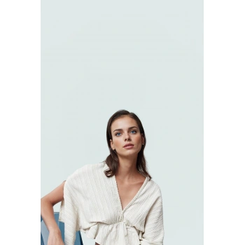 Rahat Yazlık Bluz Keten Karışımlı V Yaka Kısa Kol Regular Kalıp Uzun Ömürlü Kullanım