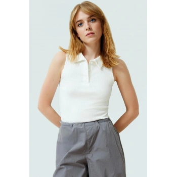 Rahat Yazlık Örme Bluz Polo Yaka Fitted Kalıp Pamuklu Kumaş Dayanıklı Malzeme Uzun Ömürlü