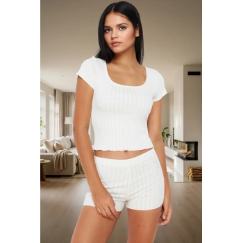 Rahat Yazlık Pijama Takımı Çizgili Örme Kaşkorse Kumaş Modern Stil Günlük Kullanım İçin