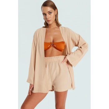 Rahat Yazlık Şortlu Kimono Takım Dokuma V Yaka Plaj Modası Mükemmel Uyum Trend Tasarım