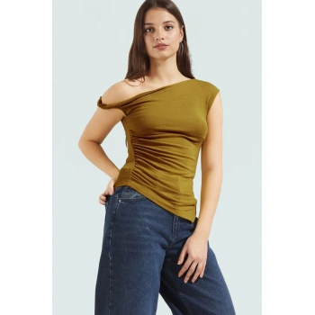 Regular Boy Kolsuz Bluz Büzgü Detaylı Fitted Asimetrik Yaka Viskoz Trend Tasarım