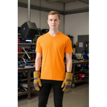 Erkek Turuncu V Yaka Kısa Kollu Pamuklu Rahat Kesim Hafif Yazlık Günlük Tshirt