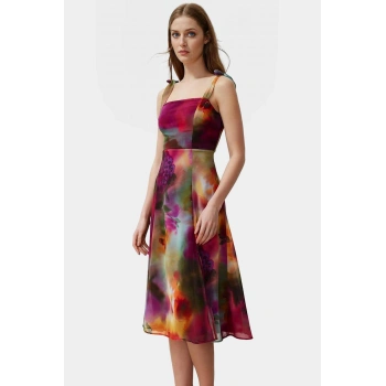 Şifon Astarlı Midi Boy A line Desenli Kare Yaka Elbise Uzun Ömürlü Dayanıklı Malzeme