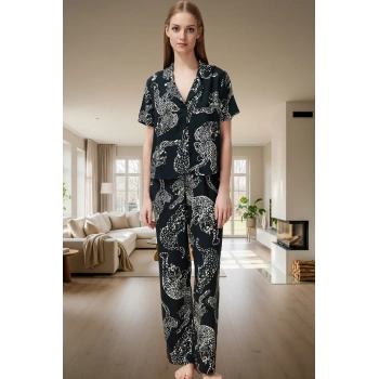 Şık Kaplan Desenli Viskon Pijama Takımı Yumuşak Dokuma Rahat Kalıp Özenle Seçilmiş Görünüm