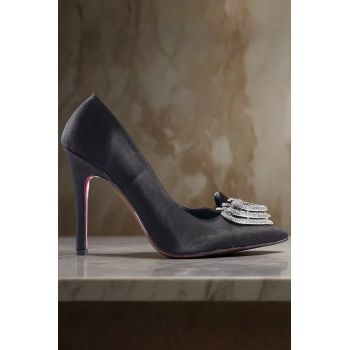 Şık Tasarım Kalp Tokalı Stiletto Topuklu Ayakkabı Şık ve Zarif Abiye Ayakkabı