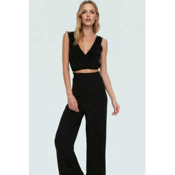 Şık V Yaka Büzgülü Bluz Ve Boru Paça Pantolon Takım Konforlu Kesim Özel Tasarım