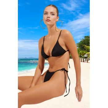 Tasarım Bikini Takımı Klora Dayanıklı Esnek Kumaş Yüksek Konfor Su Sporları İçin