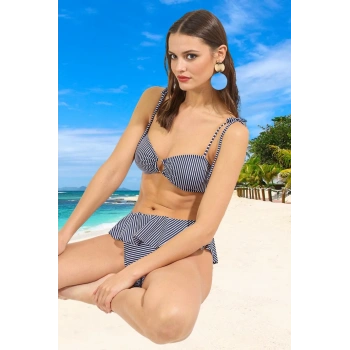 Tasarım Bikini Takımı Yüksek Konfor Özel Yaz Koleksiyonu Plaj Ve Havuz İçin