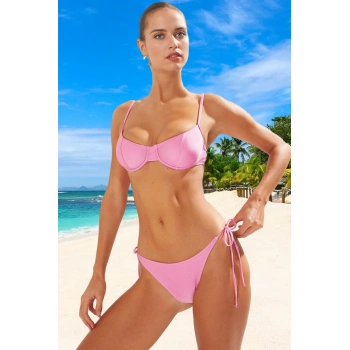 Tasarım Bikini Takımı Yüksek Konfor Premium Kalite Su Sporları İçin Klora Dayanıklı