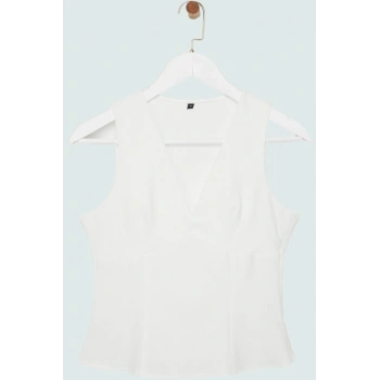 V Yaka Slim Fit Kolsuz Bluz Dokuma Krep Kumaştan Dayanıklı Malzeme Profesyonel Görünüm