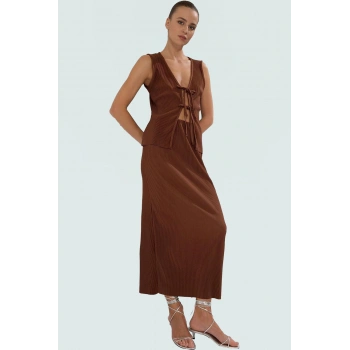 Yazlık Casual Polyester Kadın Bluz Etek Takım V Yaka Pilise Şık Görünüm Günlük Kullanım İçin