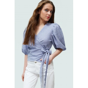 Yazlık Çok Çizgili V Yaka Bluz Dokuma Gofre Kumaş Balon Kol Özel Tasarım