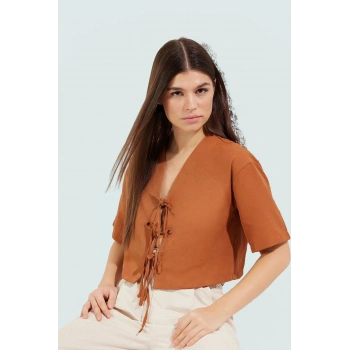 Yazlık Kadın Bluz V Yaka Regular Kalıp Terrycotton Crop Truvakar Kol Premium Kalite