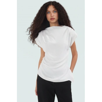 Yazlık Kadın Fitted Krep Bluz Dik Yaka Günlük Stil Özenle Seçilmiş Dayanıklı Malzeme