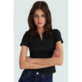 Yazlık Kısa Kollu Pamuklu Bluz Rahat ve Şık Zarifane Tasarım Yüksek Kalite