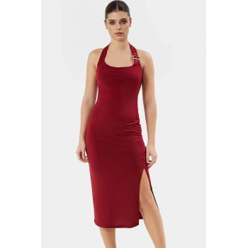 Yazlık Kolsuz Örme Midi Elbise Şıklık ve Konfor Bir Arada Seçkin Malzeme