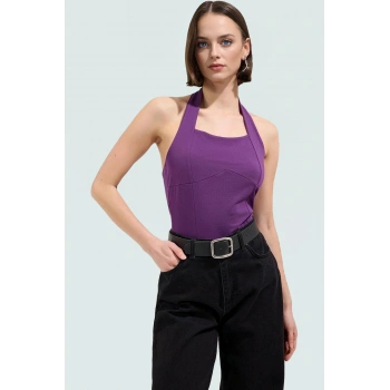 Yazlık Örme Bluz Boyundan Bağlamalı Crop Fitted Modern Stil Seçkin Malzeme Şık Görünüm