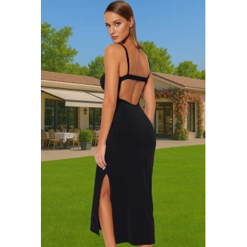 Yazlık Plaj Elbisesi Vücuda Oturan Maxi Örme Dekolteli Tasarım Kaliteli İşçilik Konforlu Kesim