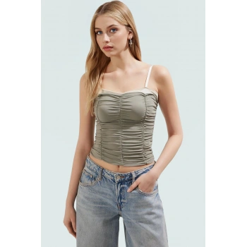 Yazlık Poliamid Crop Bluz İnce Askılı Fitted Kalıp Özenle Seçilmiş Modern Stil