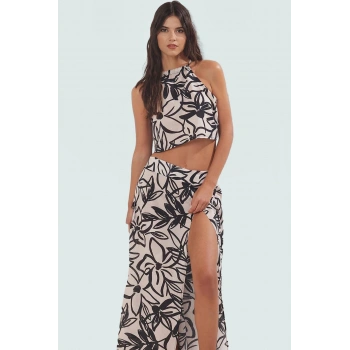 Yazlık Şık Kadın Viskoz Bluz Etek Takım Plaj Kombinleri İçin Dayanıklı Malzeme Konforlu Kesim