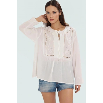 Yazlık Viskon Crinkle Bluz Nakışlı Balon Kol Günlük Şık Zarifane Tasarım Özel