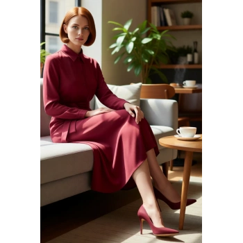 Zarif Kadın Midi Kuşaklı Gömlek Elbise Düz Bordo Viskoz Kumaşı İle Günlük Stilin Tamamlayıcısı