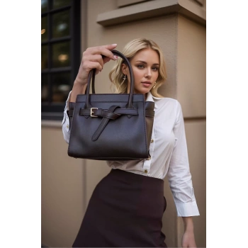 Zarif Kadın Mini Çanta Vegan Deri Kemer Detayı ile El ve Omuz Kullanımı Rahat Kullanım Rahat Ve Şık