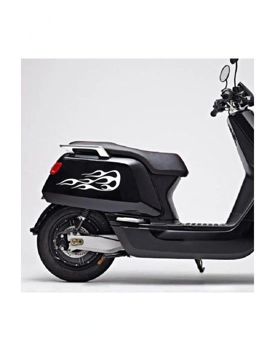 Alevli Sticker Araba, Motorsiklet, Kask, Laptop, Cam Sticker 35,5x13 Cm 2 Adet