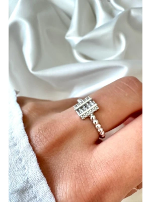 Yeni Sezon Sıralı Dikdörtgen Zirkon Taşlı Boncuk Detaylı Ayarlanabilir Şık Kadın Yüzük