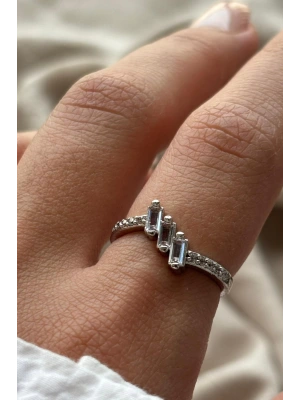 Trinity Üçlü Sıralı Baget Taşlı Ayarlanabilir Kadın Yüzük