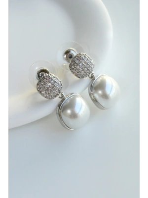 Yeni Sezon Kare İnci Model Zirkon Taşlı Çivi Kadın Küpe