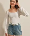 0465 Balon Kollu Örme Bluz  Beyaz